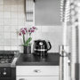 Orchidee Spain in Floating sierpot black